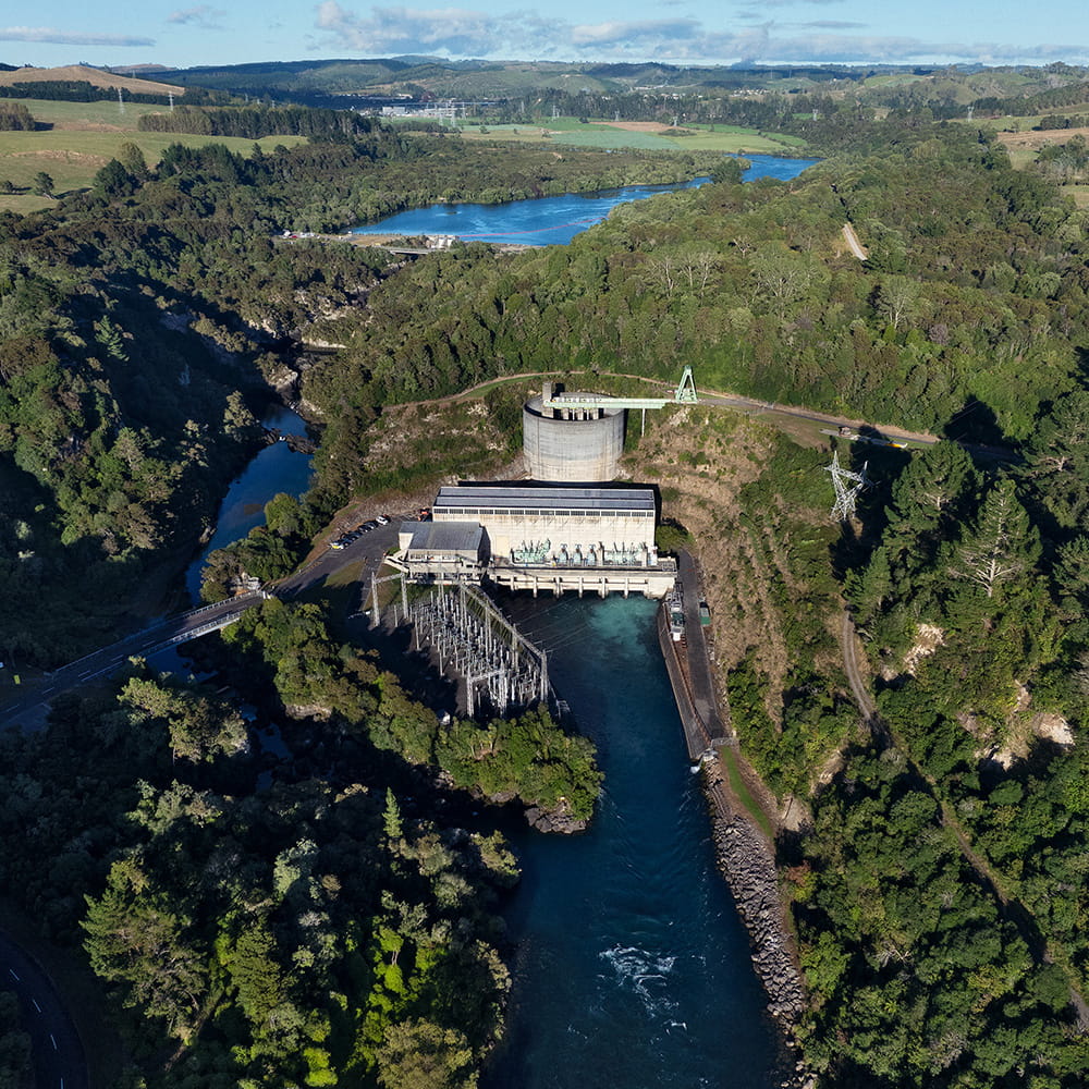Aratiatia hydro station 1000x1000